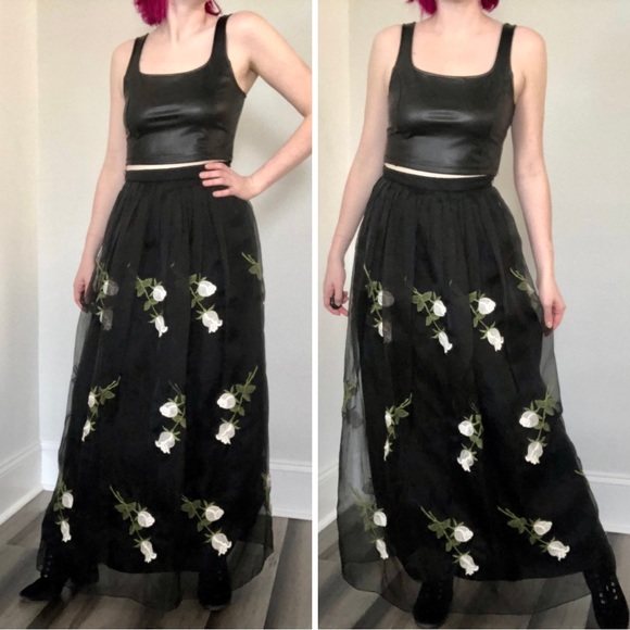 Vintage Dresses & Skirts - Vintage 70s Lillie Rubin Embroidered Tulle High Rise Full Formal Maxi Skirt